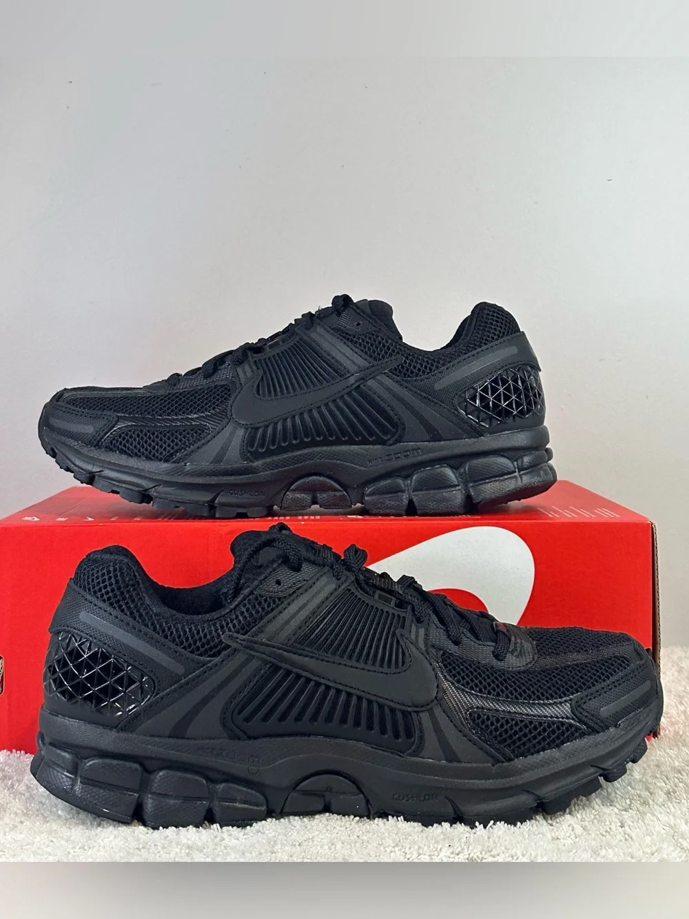 Nike Air Zoom Vomero 5